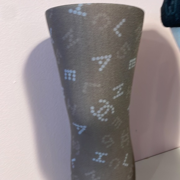 New in box white sheer  printed stockings - Picture 5 of 7